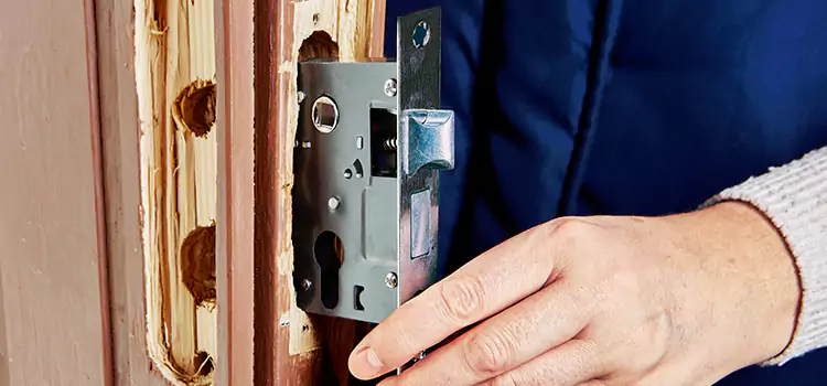 Garage Door Lock Replacement Safety Harbor